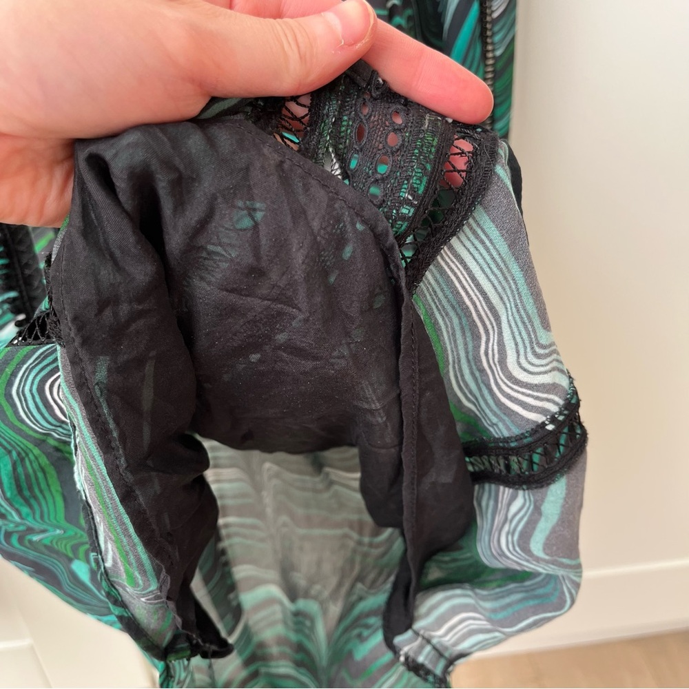 Veronica Beard Striped Patterned Top - image 3